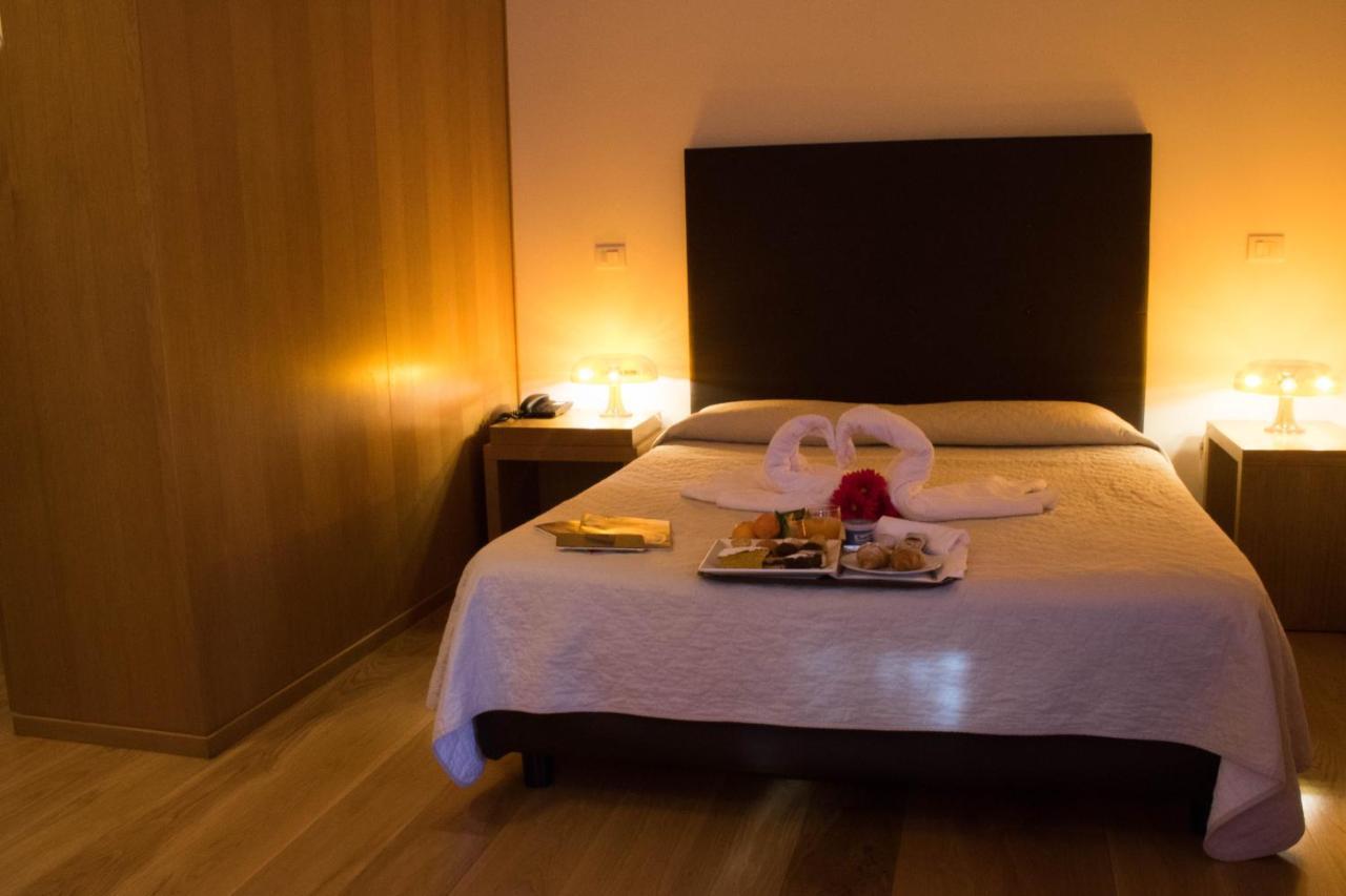 Le Querce Hotel Salsomaggiore Terme Eksteriør bilde